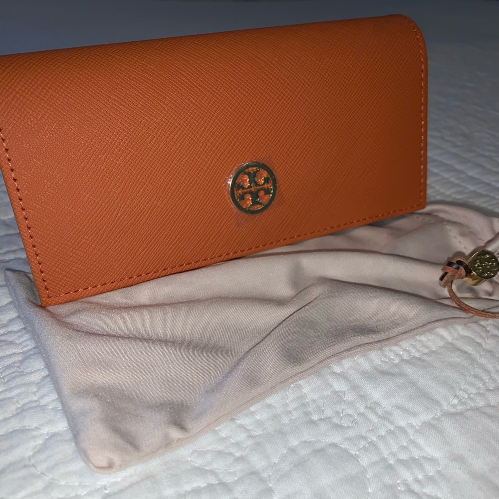 Tory Burch sunglasses case
